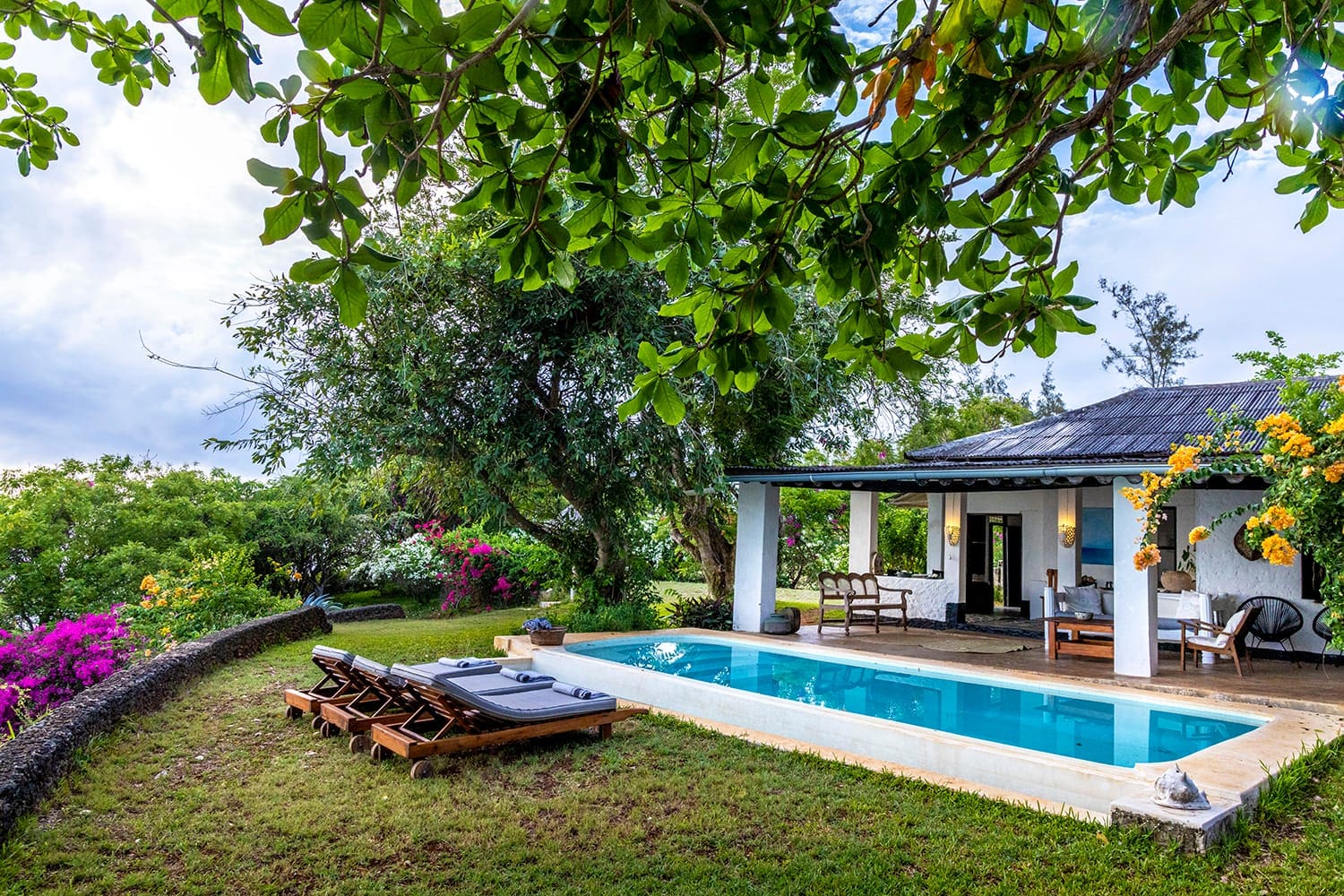 001 Private House Private House Takaungu