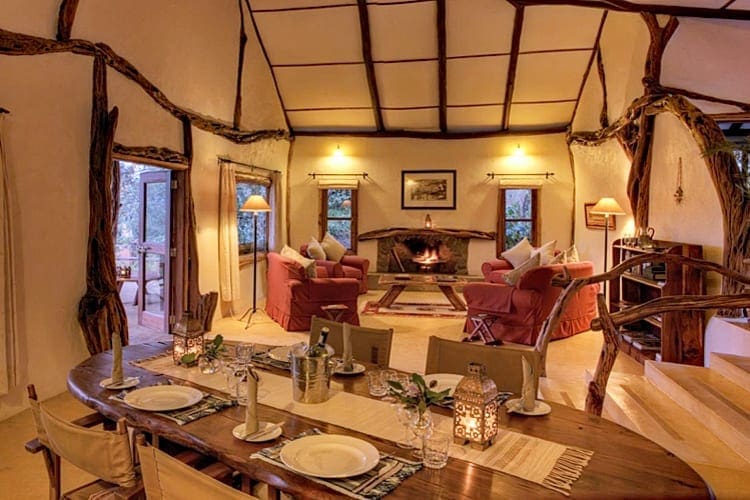11 Mara House Living and Dining