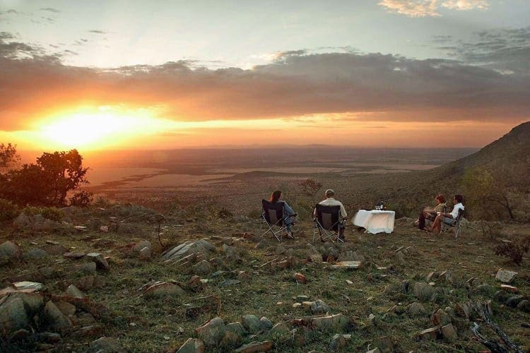 18 Mara Houses Sundowners