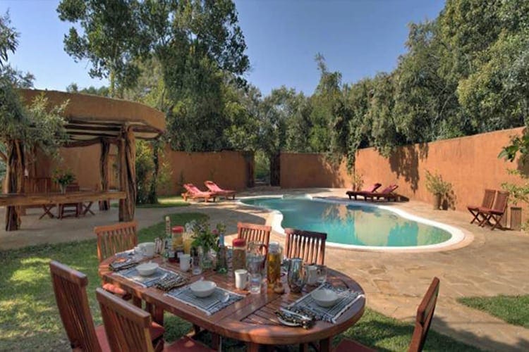 7 Mara Houses Swimming Pool